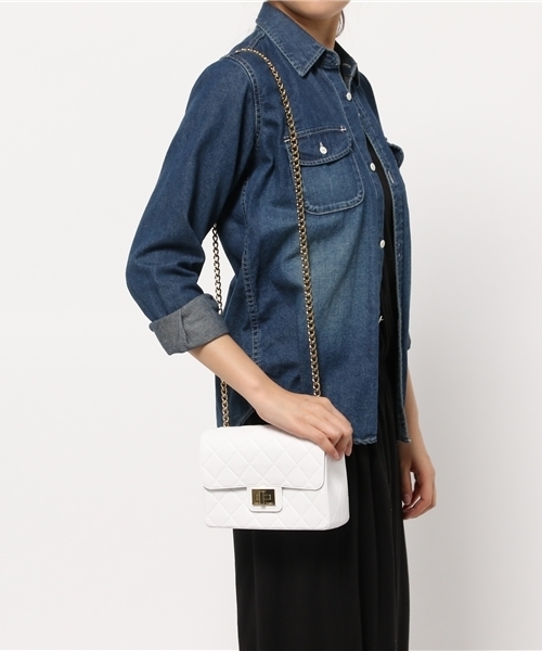 Liesse（リエス）の「design inverso　ショルダーバック（ショルダーバッグ・レディース・ホワイト/ブラック/ベージュ系その他/ブルー・9）」の5枚目の写真