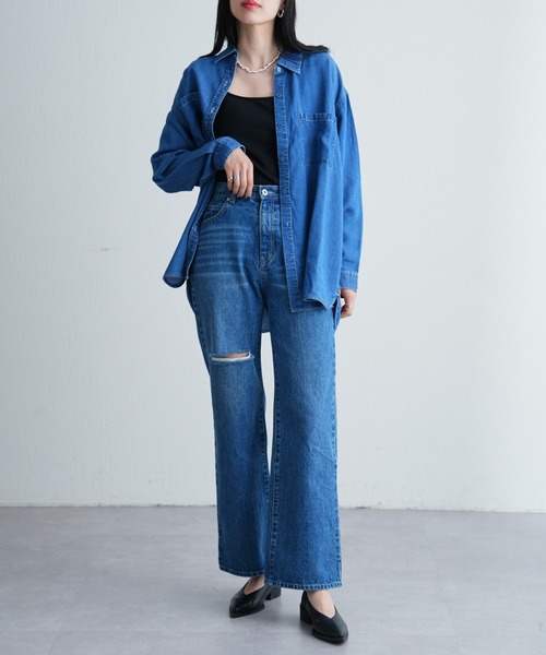 COLONY 2139（コロニートゥーワンスリーナイン）の「テンセルデニムダブルポケット長袖シャツ（シャツ/ブラウス・レディース・ブルー/サックスブルー・MEDIUM/SMALL）」の11枚目の写真