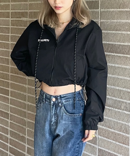 Mela(メラ)の「CROPED WINDBREAKE(ナイロンジャケット・レディース・ブラック/グレー/ホワイト・S/L/M)」の1枚目の写真
