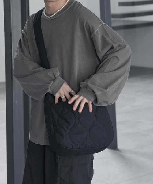 ADAMASTE（アダマスト）の「キルティングショルダーバッグ（ショルダーバッグ・メンズ・ブラック/キナリ・FREE）」の7枚目の写真