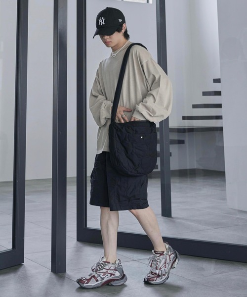 ADAMASTE（アダマスト）の「キルティングショルダーバッグ（ショルダーバッグ・メンズ・ブラック/キナリ・FREE）」の13枚目の写真