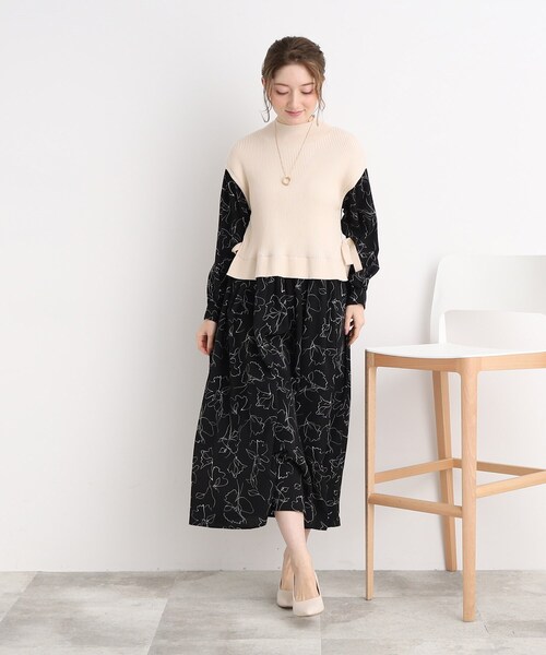 DRESKIP(ドレスキップ)の「◆【大人なフラワープリント】異素材ドッキングワンピース(ワンピース・レディース・ブラック/グレー系その他/ライトベージュ・02/03/04)」の8枚目の写真