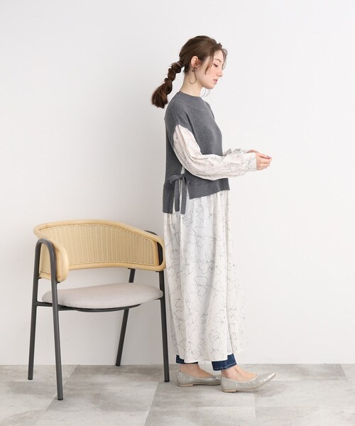 DRESKIP(ドレスキップ)の「◆【大人なフラワープリント】異素材ドッキングワンピース(ワンピース・レディース・ブラック/グレー系その他/ライトベージュ・02/03/04)」の18枚目の写真