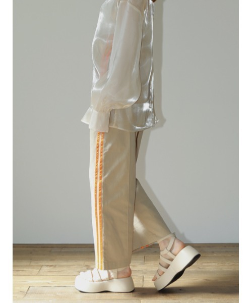 AMAIL（アマイル）の「Line point loose pants（その他パンツ・レディース・ベージュ/ラベンダー・FREE）」の7枚目の写真