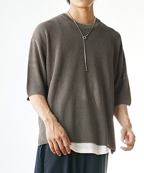 MinoriTY(マイノリティ)の「【MinoriTY】ビッグシルエットサマーニット クルーネック 5分袖/半袖 夏服 秋服 メンズ 無地 Tシャツ(ニット/セーター・メンズ・グリーン/グレイッシュベージュ/レッド/ブラック/ライトグレー・L/M/S)」の7枚目の写真