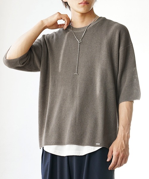 MinoriTY(マイノリティ)の「【MinoriTY】ビッグシルエットサマーニット クルーネック 5分袖/半袖 夏服 秋服 メンズ 無地 Tシャツ(ニット/セーター・メンズ・グリーン/グレイッシュベージュ/レッド/ブラック/ライトグレー・L/M/S)」の18枚目の写真