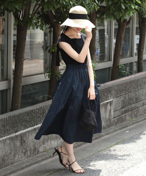 NOLLEY'S Sophi（ノーリーズソフィ）の「アレンジリボンペーパーダウン