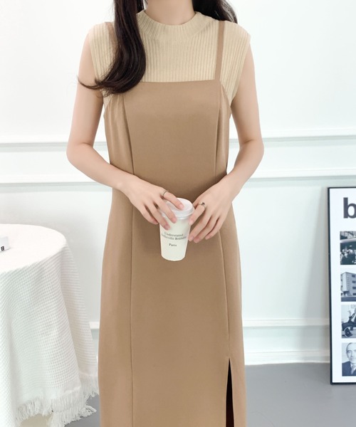 ABITOKYO(アビトーキョー)の「サイドスリットキャミワンピース(ワンピース・レディース・ブラック/ベージュ/ブラウン/カーキ・S/M)」の8枚目の写真