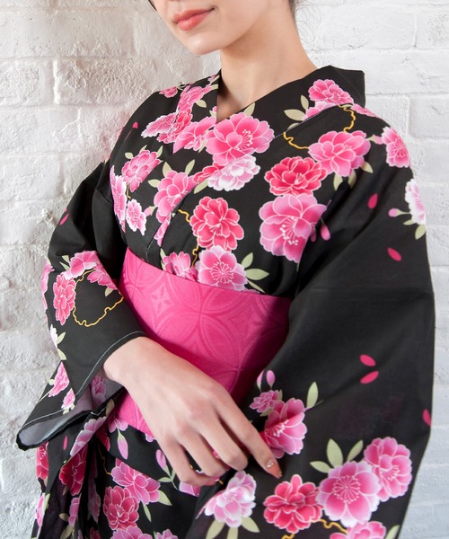 C.R.E.A.M(クリーム)の「平帯で浴衣美人に!花の昭和レトロ浴衣3点セット(浴衣・平帯・下駄)(浴衣・レディース・その他4/その他7/その他6/その他1/その他2/その他3/その他5/その他8・FREE)」の5枚目の写真