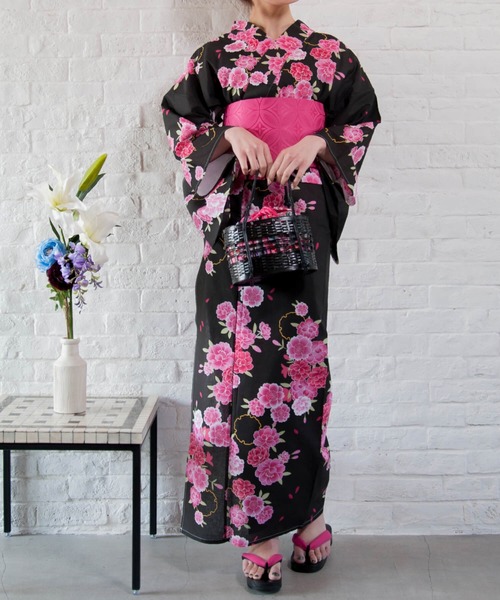 C.R.E.A.M(クリーム)の「平帯で浴衣美人に!花の昭和レトロ浴衣3点セット(浴衣・平帯・下駄)(浴衣・レディース・その他4/その他7/その他6/その他1/その他2/その他3/その他5/その他8・FREE)」の14枚目の写真