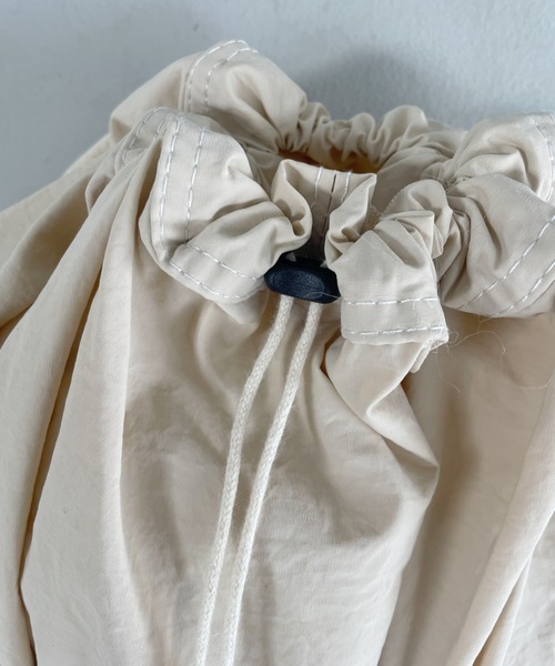 CLEA（クレア）の「ドローストリング大容量リュック（バックパック/リュック・レディース・アイボリー/ブラック/ブルー/カーキ/ベージュ/グレー・FREE）」の15枚目の写真