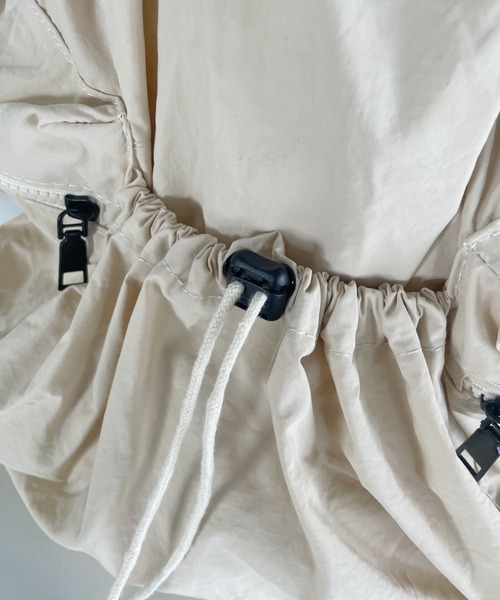 CLEA（クレア）の「ドローストリング大容量リュック（バックパック/リュック・レディース・アイボリー/ブラック/ブルー/カーキ/ベージュ/グレー・FREE）」の17枚目の写真