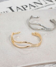 fredy emue | ウエーブラインメタルバングル(バングル/リストバンド)