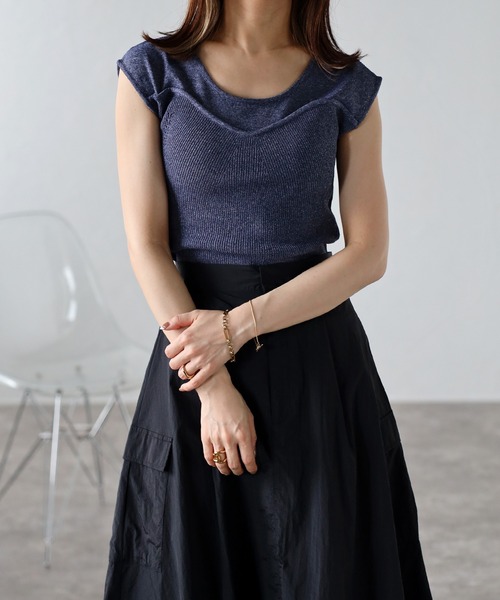 Bonjour Sagan（ボンジュールサガン）の「ビスチェ風サマーニットプルオーバー（Tシャツ/カットソー・レディース・アイボリー/ブラック/ネイビー系・FREE）」の3枚目の写真
