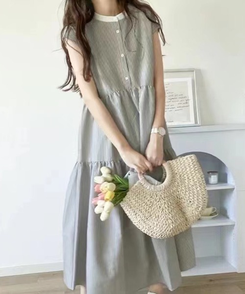 MAISON BREEZE(メゾンブリーズ)の「【MAISON BREEZE】ノースリーブティアードワンピース KNF019(ワンピース・レディース・ブラック/ホワイト・FREE)」の3枚目の写真