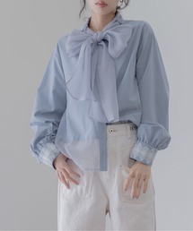 ボウタイカフスレースブラウス