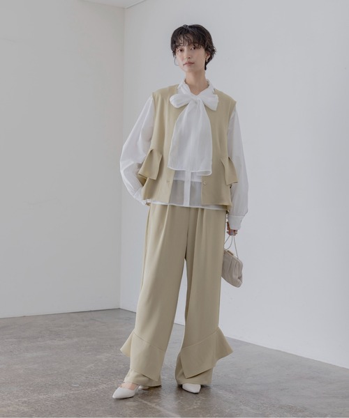 Eimee Law(エイミーロウ)の「ボウタイカフスレースブラウス(シャツ/ブラウス・レディース・オフホワイト/ブラック/グレー系/ホワイト系/ブラック系/サックスブルー・38/FREE)」の14枚目の写真