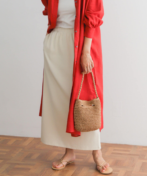 URBAN RESEARCH DOORS(アーバンリサーチドアーズ)の「『UR GREEN』リブカットストレートスカート(スカート・レディース・アイボリー/ブラック・MEDIUM)」の5枚目の写真