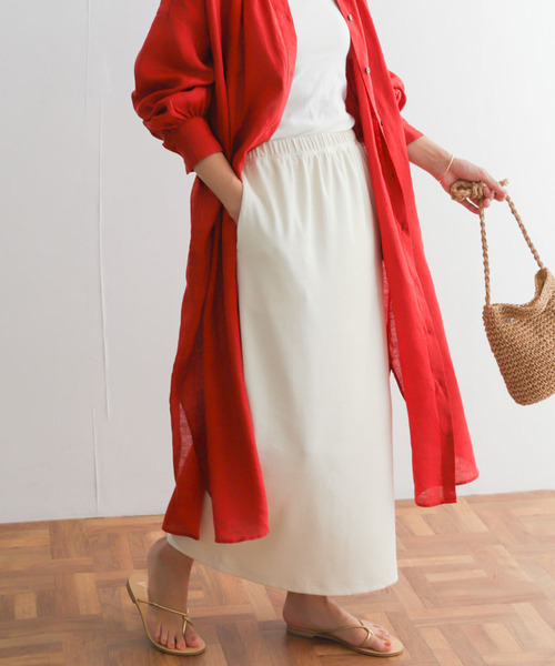 URBAN RESEARCH DOORS(アーバンリサーチドアーズ)の「『UR GREEN』リブカットストレートスカート(スカート・レディース・アイボリー/ブラック・MEDIUM)」の11枚目の写真