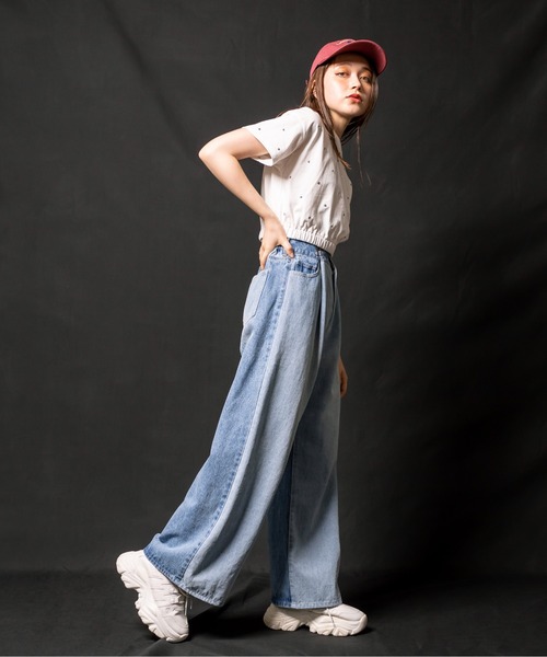 OLIVE des OLIVE(オリーブデオリーブ)の「【S/Mサイズ展開】2WAYライズワイドデニムパンツ 1032030020(デニムパンツ・レディース・ブルー/サックスブルー/スミクロ/ブルー系その他/インディゴブルー・SMALL/MEDIUM)」の9枚目の写真