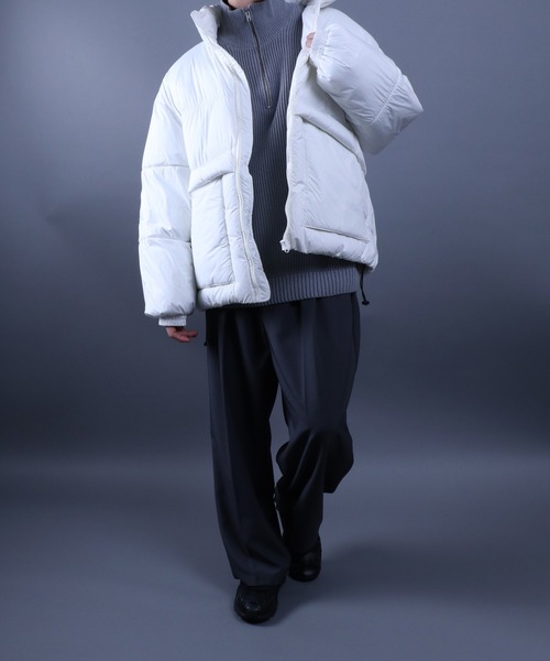 ANPAS（アンパス）の「Volume Highneck Oversized Eco Down Jacket/別注 ボリューム ハイネック オーバーサイズ  エコダウンジャケット レディース メンズ 防寒（ダウンジャケット/コート・メンズ・ライトグレー/オフホワイト/ブラック・M/L/LL）」の14枚目の写真