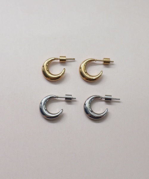 CEMONEMO(セモネモ)の「【金属アレルギー対応】 クレセントムーン フープピアス / サージカルステンレス 316L(ピアス(両耳用)・レディース・ゴールド/シルバー・FREE)」の12枚目の写真