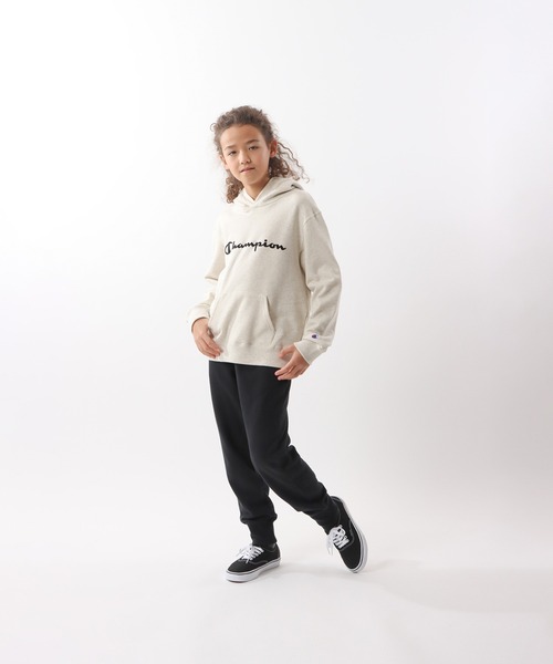 Champion(チャンピオン)の「【Champion/チャンピオン】キッズ ベーシック フーデッドスウェットシャツ(パーカー・キッズ・ネイビー/オートミール/ダークグリーン/グレー/ブラック/バーガンディー・150/140/160/100/120/110/130)」の1枚目の写真