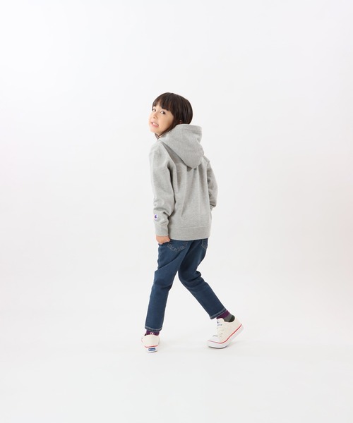 Champion(チャンピオン)の「【Champion/チャンピオン】キッズ ベーシック フーデッドスウェットシャツ(パーカー・キッズ・ネイビー/オートミール/ダークグリーン/グレー/ブラック/バーガンディー・150/140/160/100/120/110/130)」の12枚目の写真