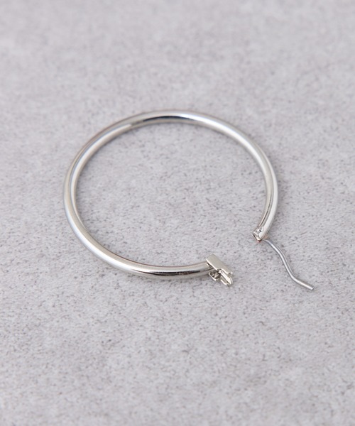 CIAOPANIC TYPY（チャオパニックティピー）の「【 lil/リル】メタルフープピアスS（ピアス（両耳用）・レディース・シルバー/ゴールド・ONE SIZE）」の6枚目の写真