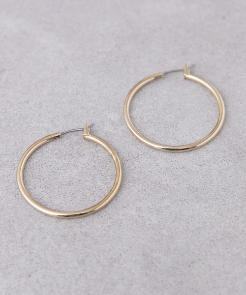 CIAOPANIC TYPY（チャオパニックティピー）の「【 lil/リル】メタルフープピアスS（ピアス（両耳用）・レディース・シルバー/ゴールド・ONE SIZE）」の7枚目の写真