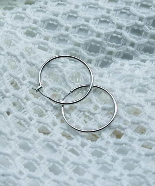 CIAOPANIC TYPY（チャオパニックティピー）の「【 lil/リル】メタルフープピアスS（ピアス（両耳用）・レディース・シルバー/ゴールド・ONE SIZE）」の14枚目の写真