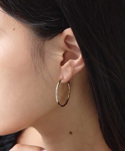 CIAOPANIC TYPY（チャオパニックティピー）の「【 lil/リル】メタルフープピアスS（ピアス（両耳用）・レディース・シルバー/ゴールド・ONE SIZE）」の17枚目の写真