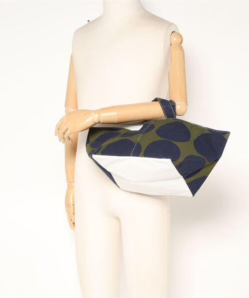 salle de bal（サルデバル）の「MAISON BLANCHE / メゾンブランシュ ストレージバッグ スクエア L 小物入れ 収納ボックス おむつ入れ storage bag L DII（収納グッズ・レディース・ピンク/カーキ/イエロー・L）」の7枚目の写真