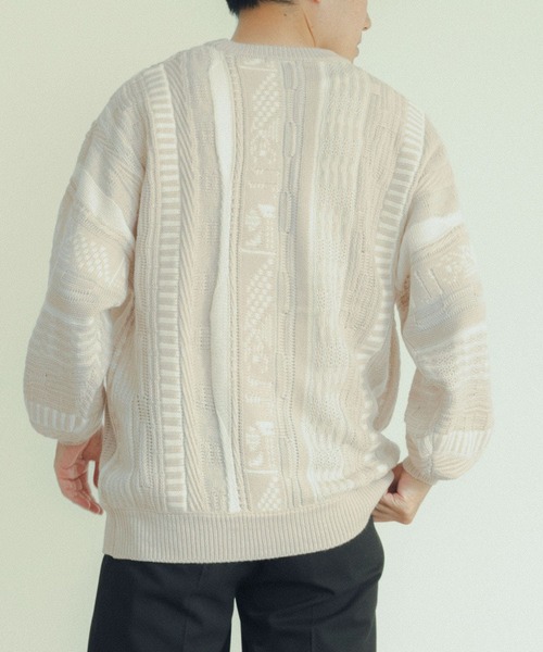 ITEMS URBANRESEARCH（アイテムズ アーバンリサーチ）の「マルチジャカード クルーネックニット（ニット/セーター・メンズ・アイボリー/ネイビー/ブラック/グリーン・MEDIUM/LARGE）」の8枚目の写真