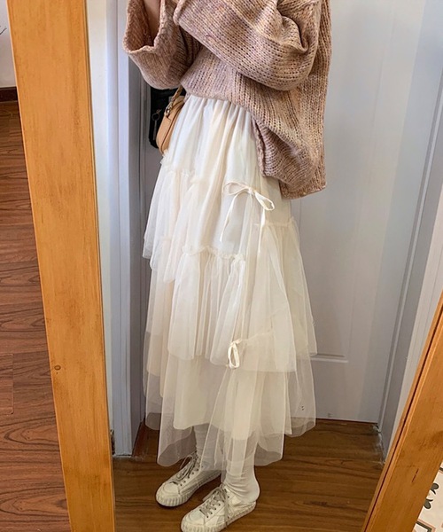 shopnikoniko（ショップニコニコ）の「チュールスカート ロング丈 ティアード リボン ボリューム  ミモレ丈 スカート バレエコア（スカート・レディース・ホワイト/ブラック・フリー）」の8枚目の写真