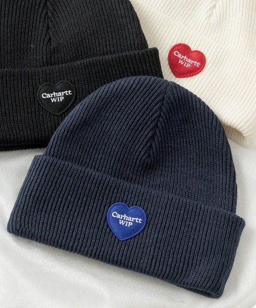 Carhartt WIP(カーハートダブリューアイピー)の「【Carhartt/カーハート】ワンポイント ハートパッチデザイン ビーニー/HEART PATCH BEANIE /ニット帽(ニットキャップ/ビーニー・レディース・ライトブラウン/オフホワイト/ブラック/ネイビー・FREE)」の4枚目の写真