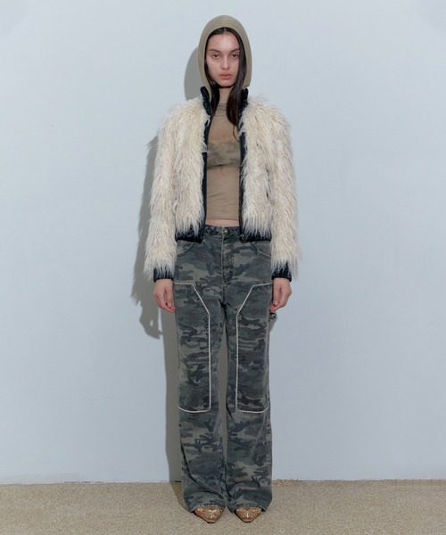 SCULPTOR（スカルプター）の「Faux Mongolian Shearling Jacket/フォーモンゴリアンシャーリングジャケット（その他アウター・レディース・ブラック/ナチュラル・MEDIUM）」の7枚目の写真