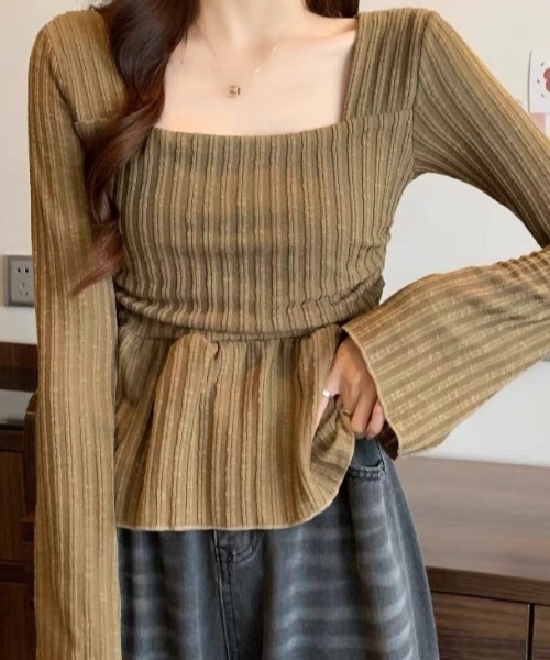 Achic(アシック)の「スクエアネックショート丈ニットプルオーバー(ニット/セーター・レディース・アイボリー/ブラウン・M)」の18枚目の写真