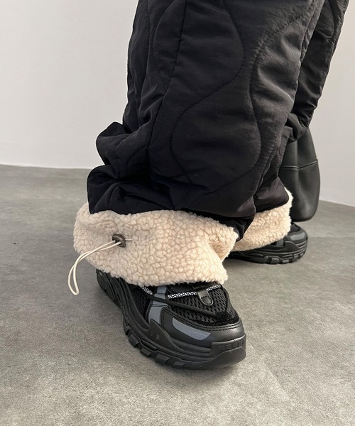 ISOOK（アイスー）の「【ISOOK / アイスー】キルティングカーゴパンツ / ボア 中綿パンツ キルティングパンツ ストレートパンツ ZOZOTOWN限定（カーゴパンツ・レディース・アイボリー/カーキ/ブラック・FREE）」の10枚目の写真