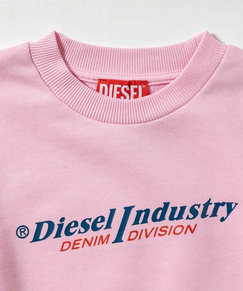 DIESEL KIDS（ディーゼルキッズ）の「DIESEL（ディーゼル）Kids & Junior ブランドロゴ長袖スウェットプルオーバー（スウェット・キッズ・ライトピンク/ブラック/ホワイト・10Y/4Y/12Y/14Y/8Y/16Y/6Y）」の6枚目の写真
