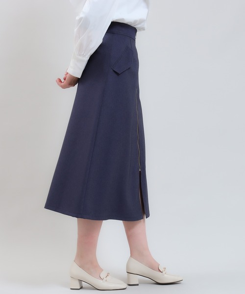 TRUDEA（トルディア）の「デニムフラップジップスカート（スカート・レディース・ブラック/ネイビー・LARGE/MEDIUM/SMALL）」の8枚目の写真