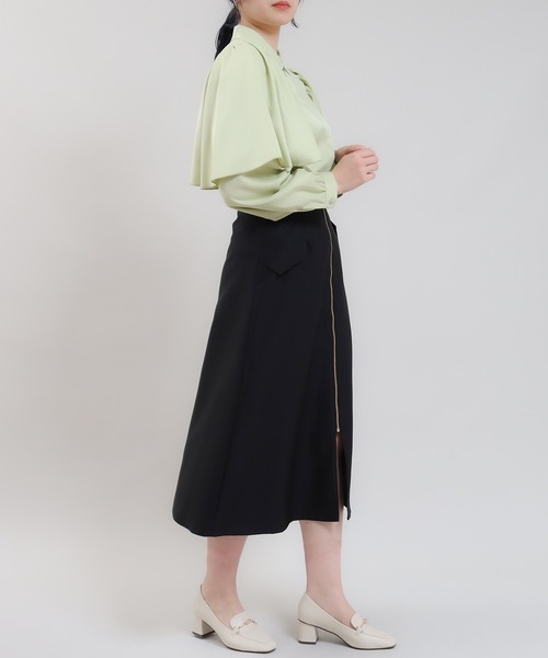 TRUDEA（トルディア）の「デニムフラップジップスカート（スカート・レディース・ブラック/ネイビー・LARGE/MEDIUM/SMALL）」の15枚目の写真