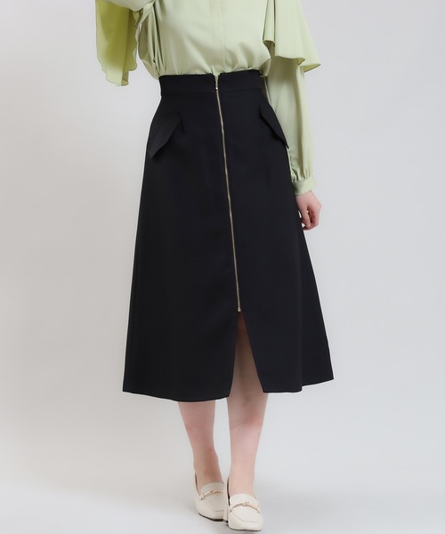 TRUDEA（トルディア）の「デニムフラップジップスカート（スカート・レディース・ブラック/ネイビー・LARGE/MEDIUM/SMALL）」の9枚目の写真