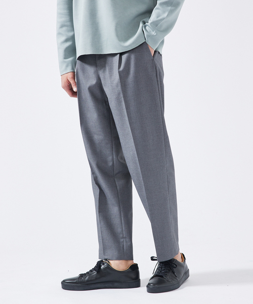ABAHOUSE(アバハウス)の「1タック テーパード アンクルパンツ(その他パンツ・メンズ・ネイビー/グレイッシュベージュ/グレー・44/46/48)」の2枚目の写真
