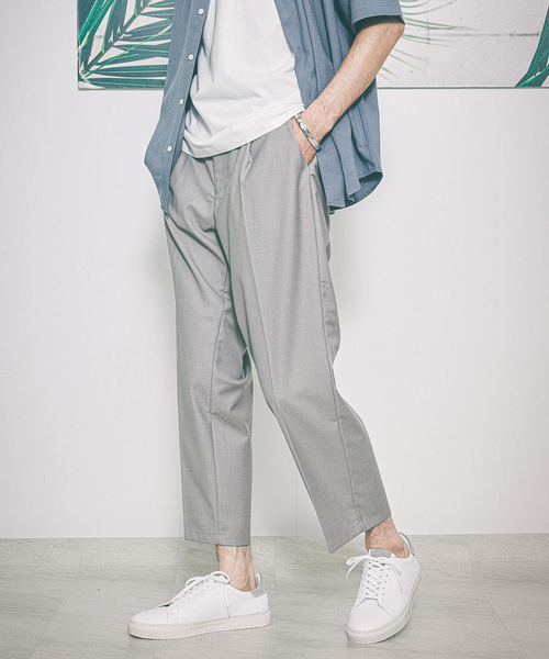 ABAHOUSE(アバハウス)の「1タック テーパード アンクルパンツ(その他パンツ・メンズ・ネイビー/グレイッシュベージュ/グレー・44/46/48)」の3枚目の写真