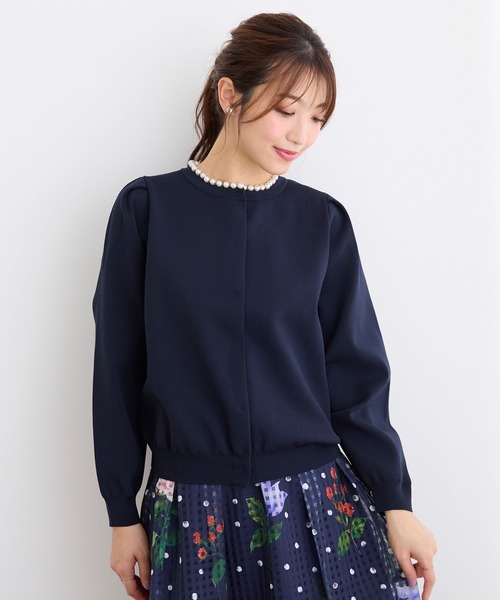 Rose Tiara(ローズティアラ)の「パワーショルダーニットカーディガン(ニット/セーター・レディース・ネイビー/オフホワイト/ピンク・46/38/42)」の14枚目の写真