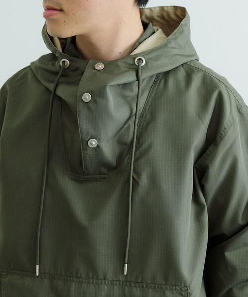 ITEMS URBANRESEARCH(アイテムズ アーバンリサーチ)の「TAION Military Reversible Anorak(その他アウター・メンズ・その他1/グリーン系その他/ブラック/オリーブ・MEDIUM/LARGE)」の19枚目の写真