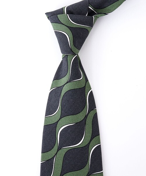 美品 エルメス HERMES ネクタイ グリーン H織りタイ ファソネH H柄 エルメス HERMES ネクタイ シルク グリーン H織りタイ ファソネH H柄