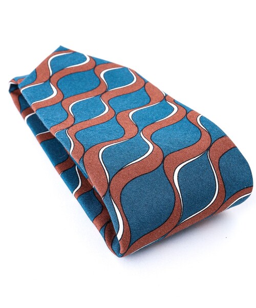 NOLLEY’S(ノーリーズ)の「EMME EFFE ウェーブモーションプリントネクタイ(ネクタイ・メンズ・ブルー系その他/ピンク系その他/グレー系その他・FREE)」の10枚目の写真