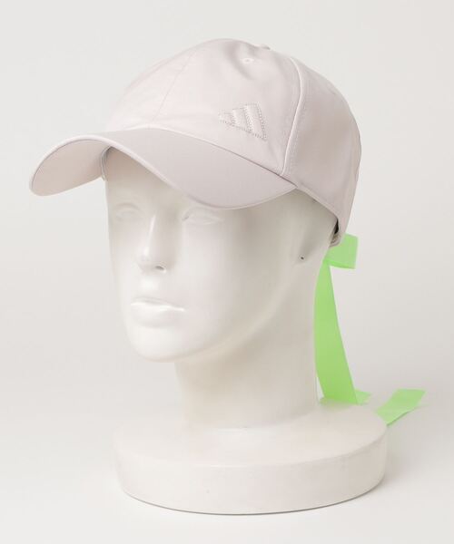 adidas（アディダス）の「スリーストライプス リボンキャップ